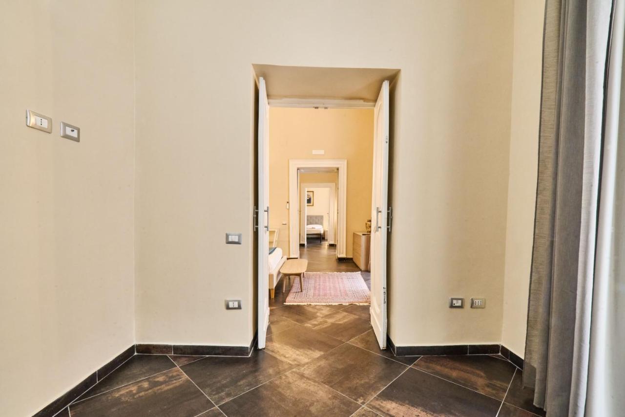 Via Niccolo Tommaseo 14 Apartment Napoli Exterior foto