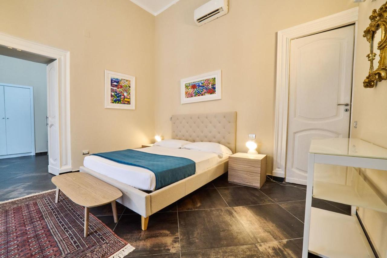 Via Niccolo Tommaseo 14 Apartment Napoli Exterior foto